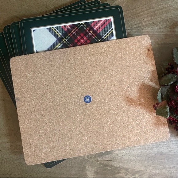 Pimpernel Plaid Placemats - Picture 3 of 6